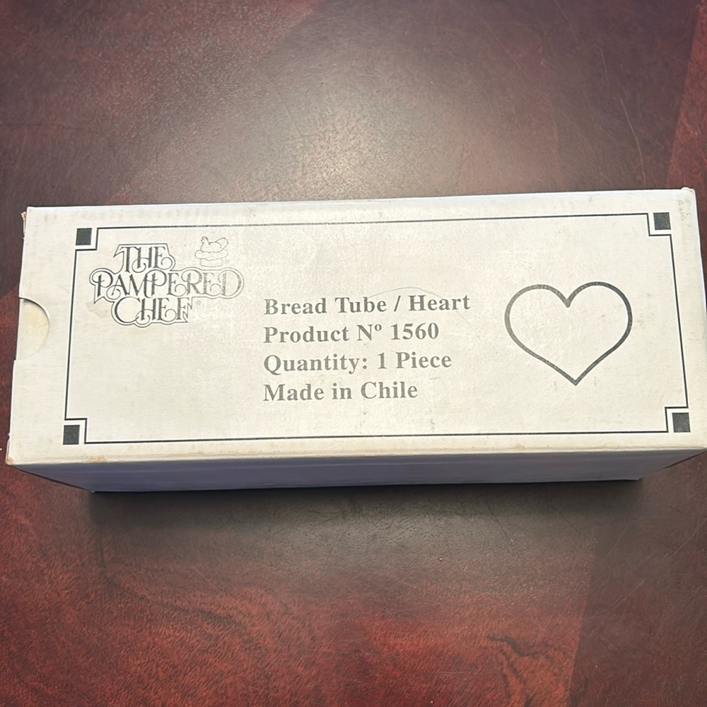 Pampered Chef Heart Shaped Bread Tube